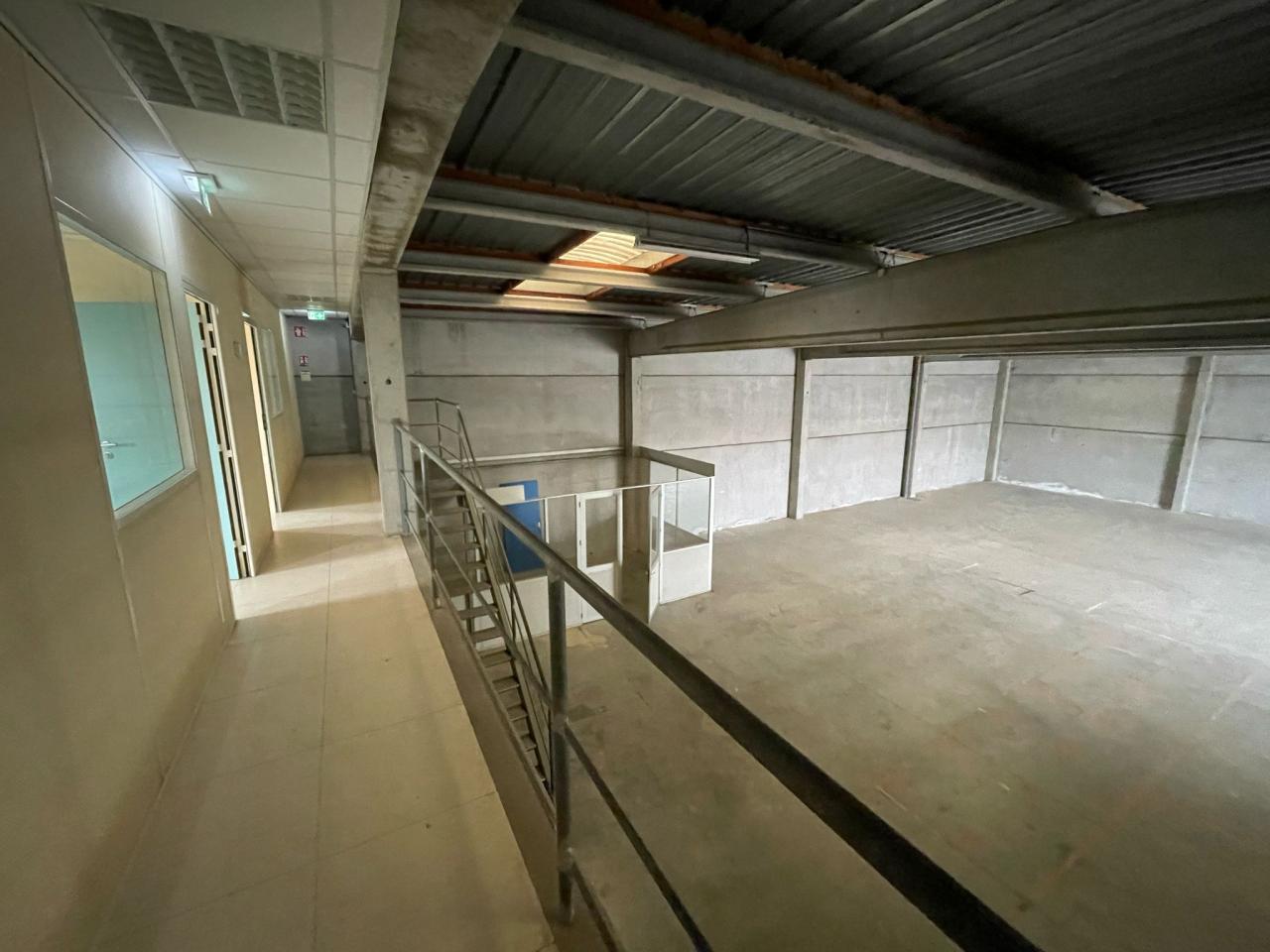 Local d'activité Carvin 700m² Location local d'activité Carvin Pas-de-Calais OLACT2531452 2